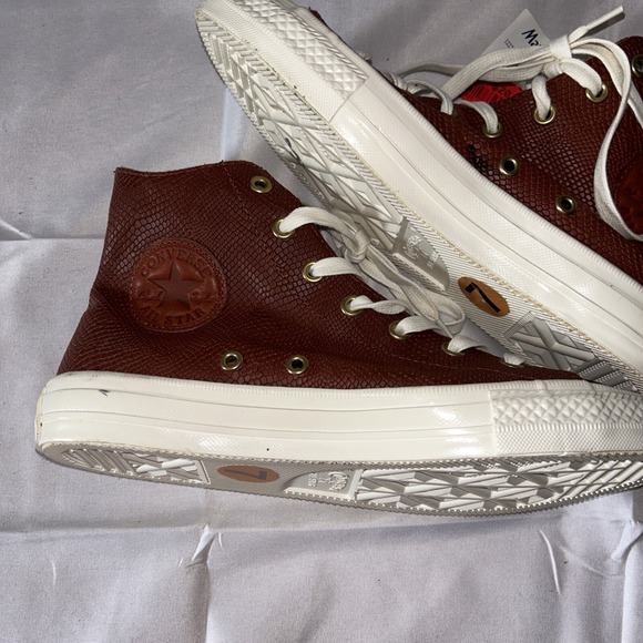Converse Chuck Taylor Gemma Exotics high top shoes brown size 7 faux snake skin - Picture 2 of 9